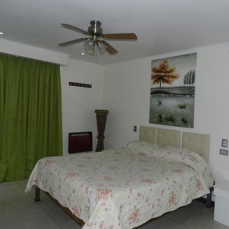 Hotel Guayaquil サンティアゴ エクステリア 写真